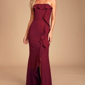 Lulu's Valerie Burgundy Ruffled Strapless Dress